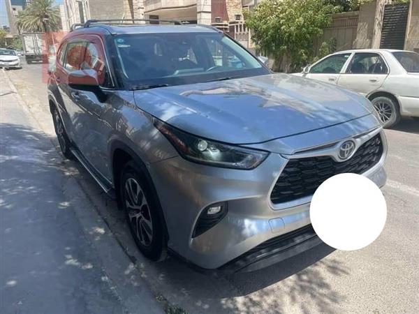 Toyota for sale in Iraq